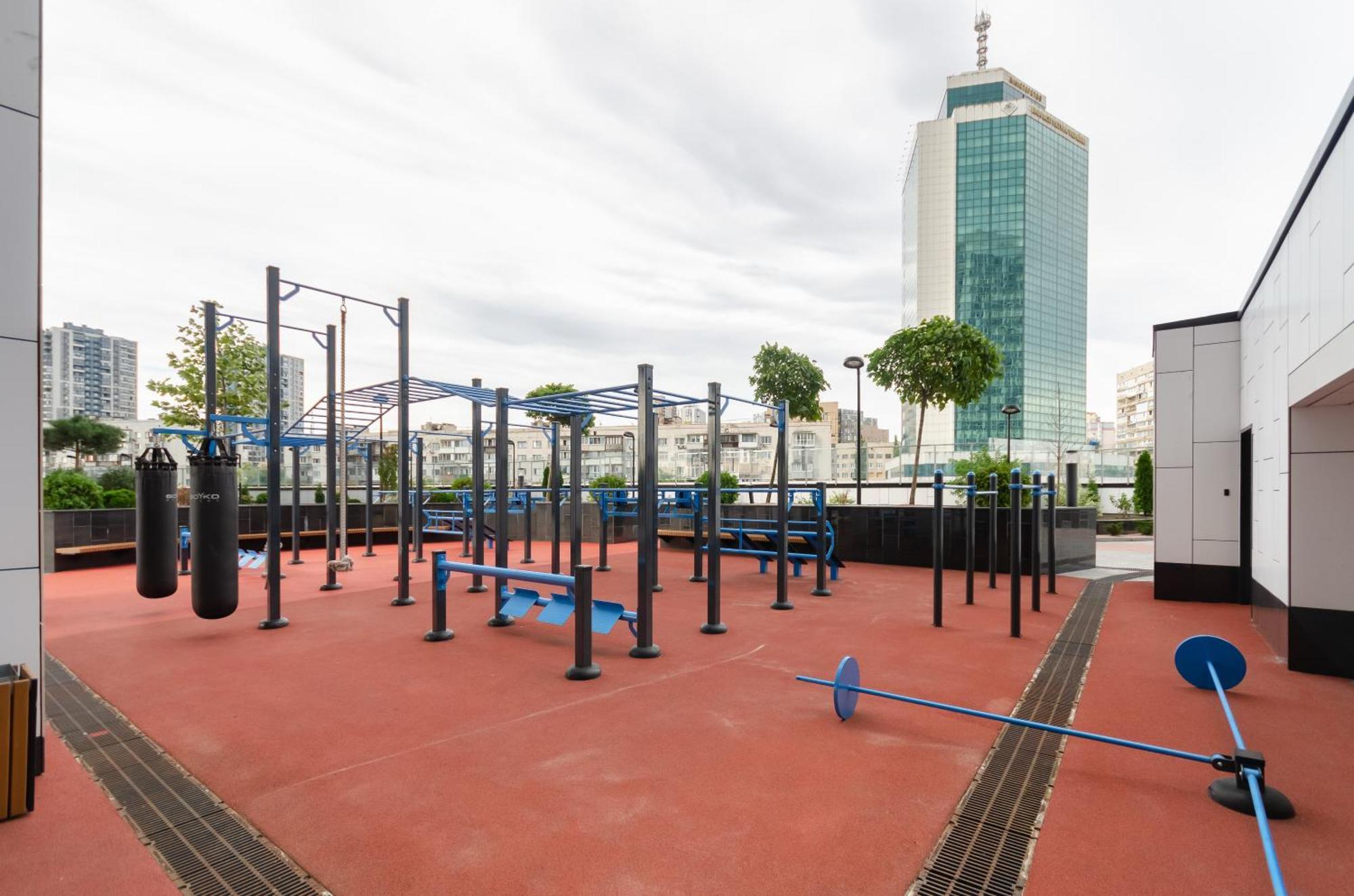 Petrovdom Apartments 7-13 In Rc Manhattan City,Beresteiskyi 11 Kiev Bagian luar foto